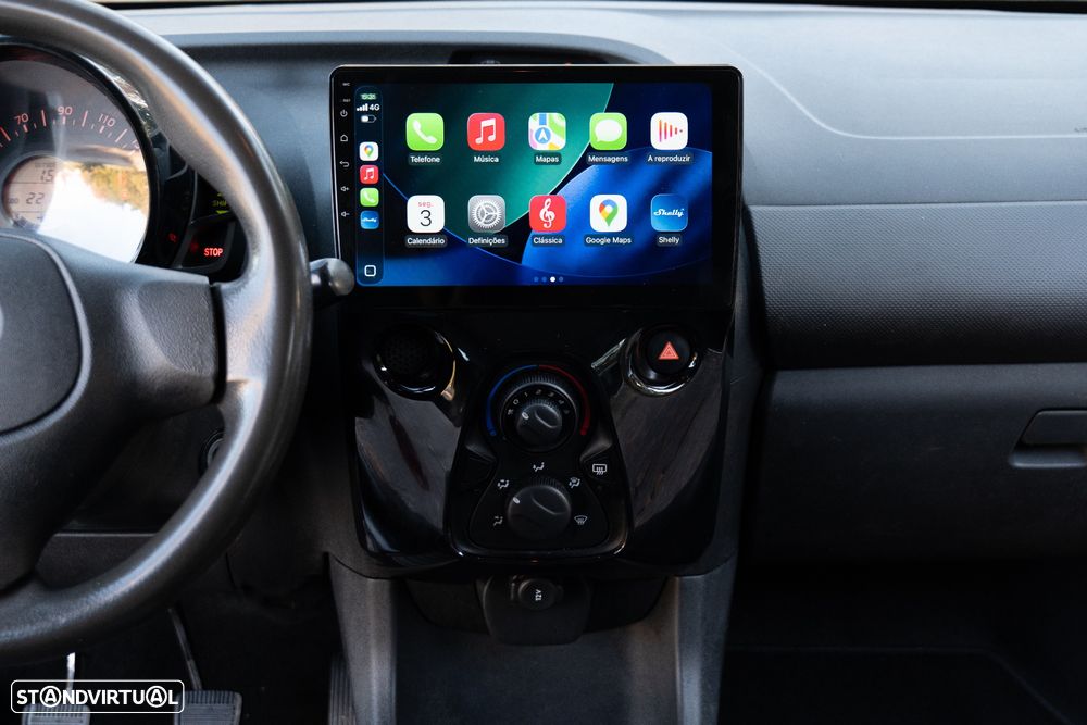 Toyota Aygo x-play Eco - 13