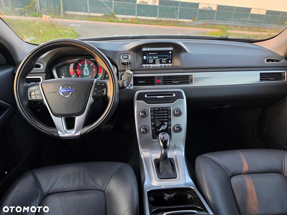 Volvo V70 D5 AWD Dynamic Summum - 3