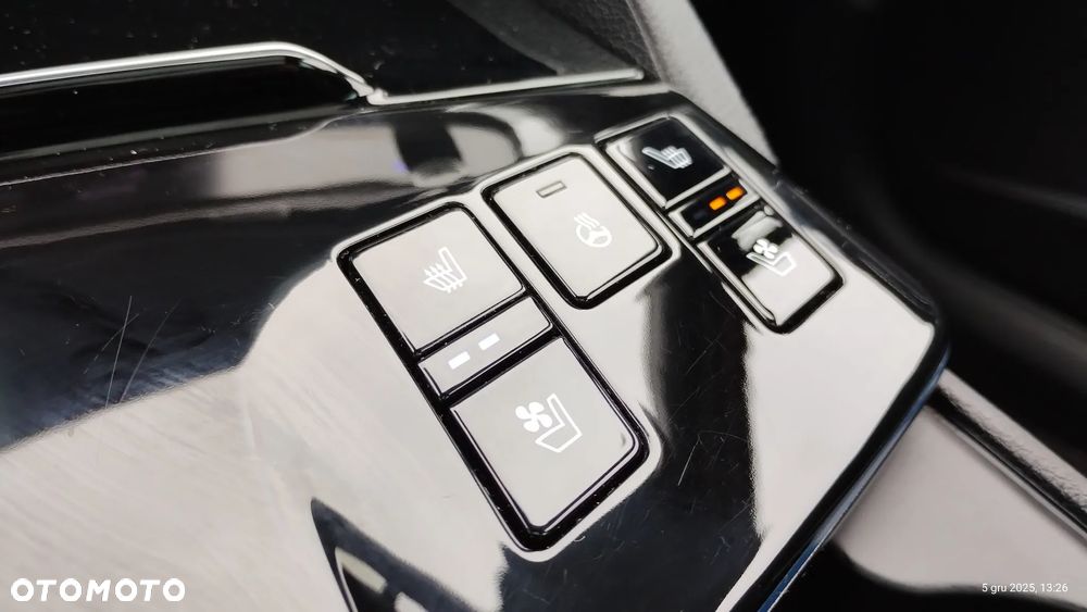 Kia Sportage 1.6T-GDI AWD GT-Line - 19