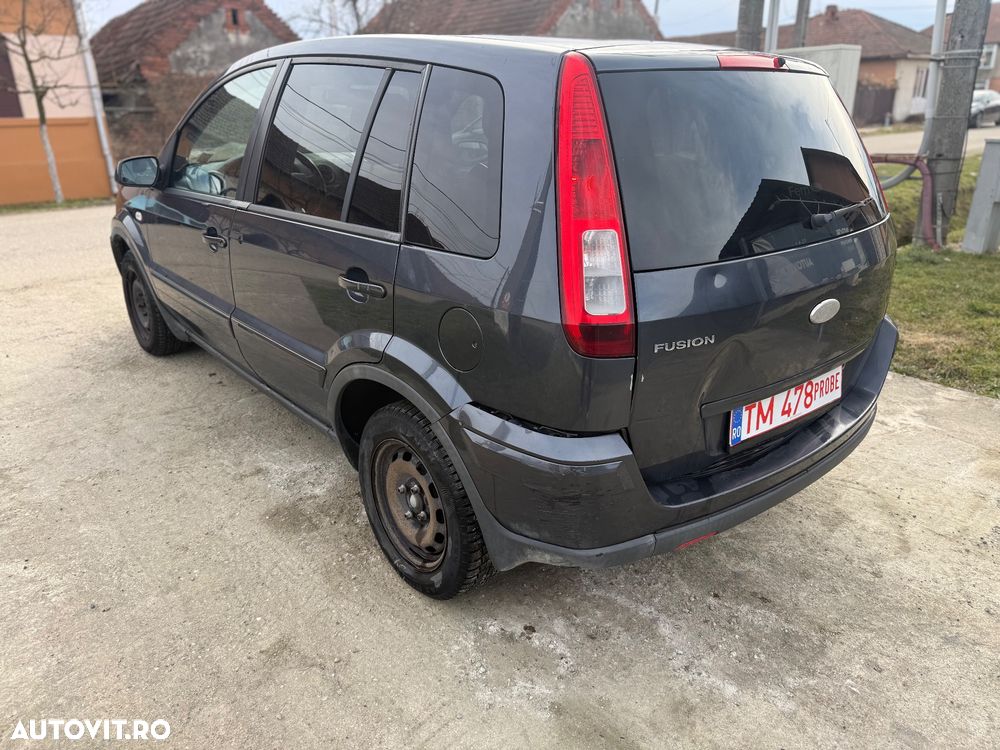 Ford Fusion 1.4 Ambiente - 4