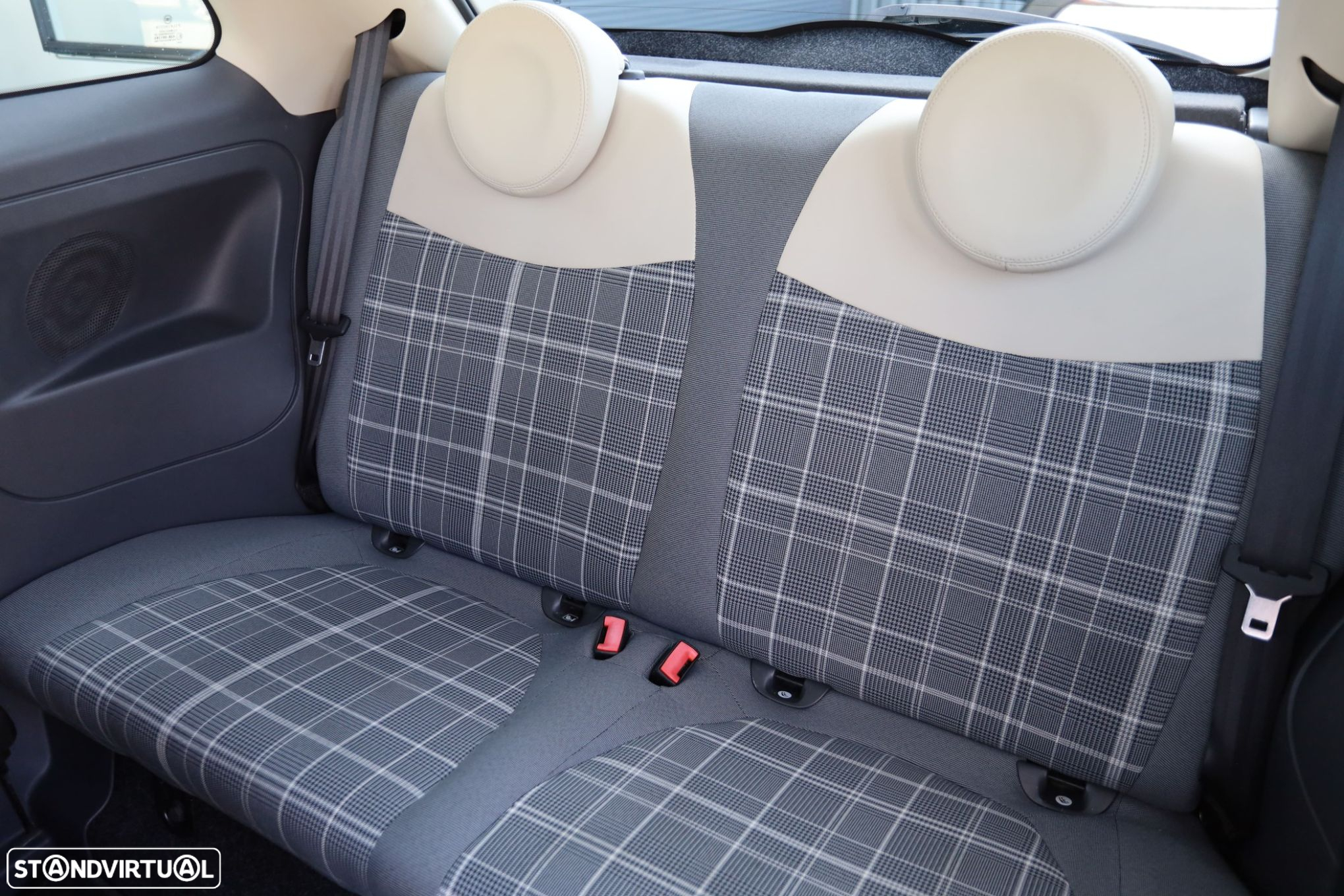 Fiat 500 1.2 8V Lounge - 12