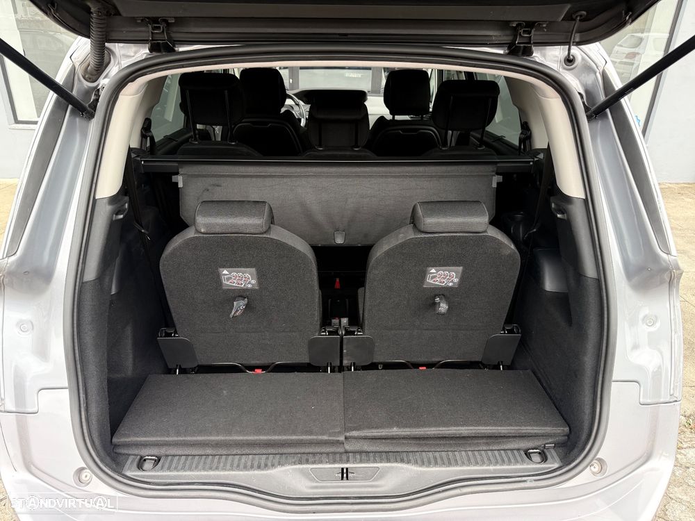Citroën Grand C4 Spacetourer - 25