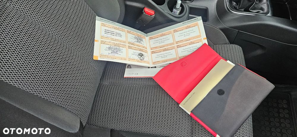 Citroën C4 HDi 115 Exclusive - 14