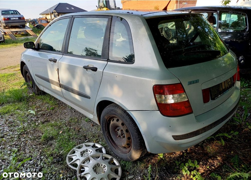 części Fiat Stilo I 01-2010 Hatchback 5-drzwi 1.9 JTD Manual 115KM - 3