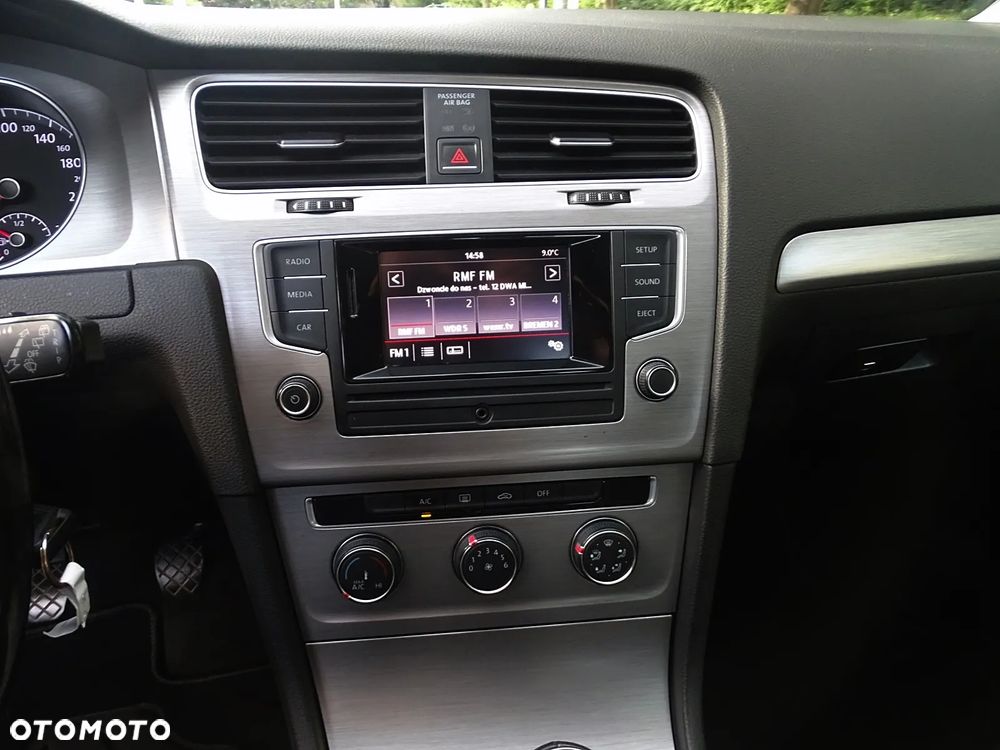 Volkswagen Golf 1.6 BlueTDI Comfortline - 32