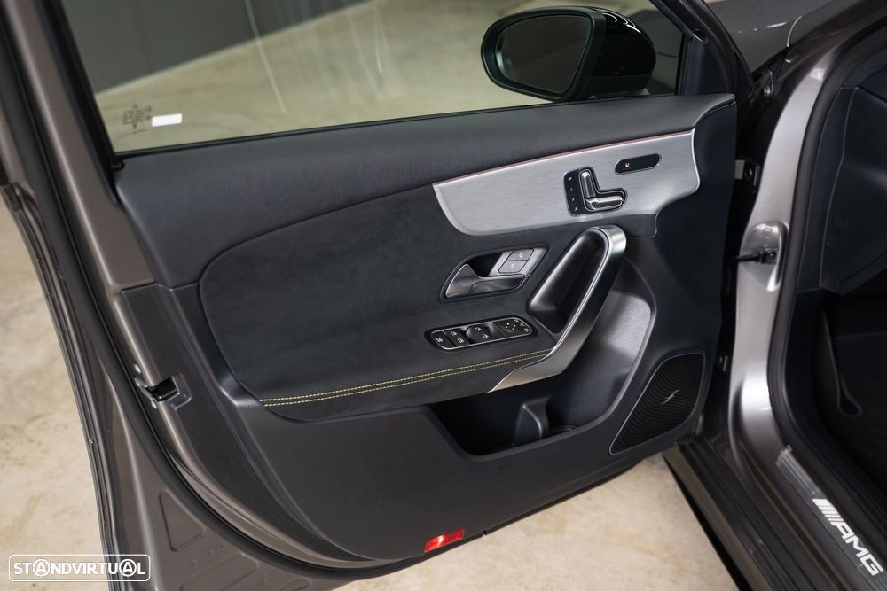 Mercedes-Benz A 45 AMG S 4Matic+ - 27