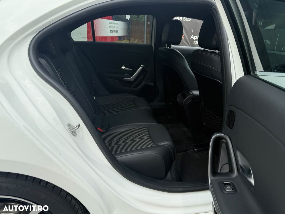 Mercedes-Benz A 180 d Sedan 7G-DCT Progressive - 7