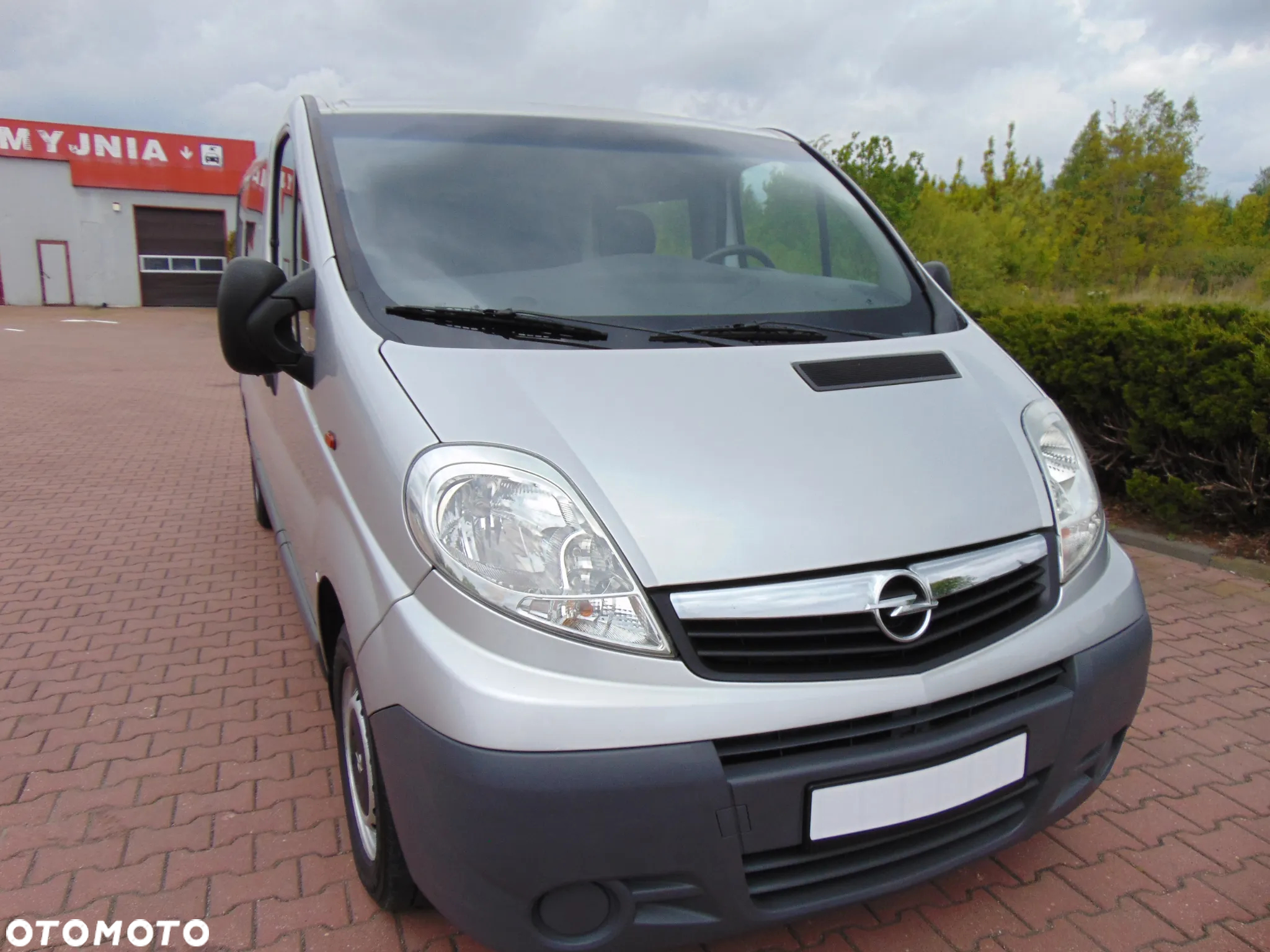 Opel Vivaro Life Cosmo L2H1 - 2