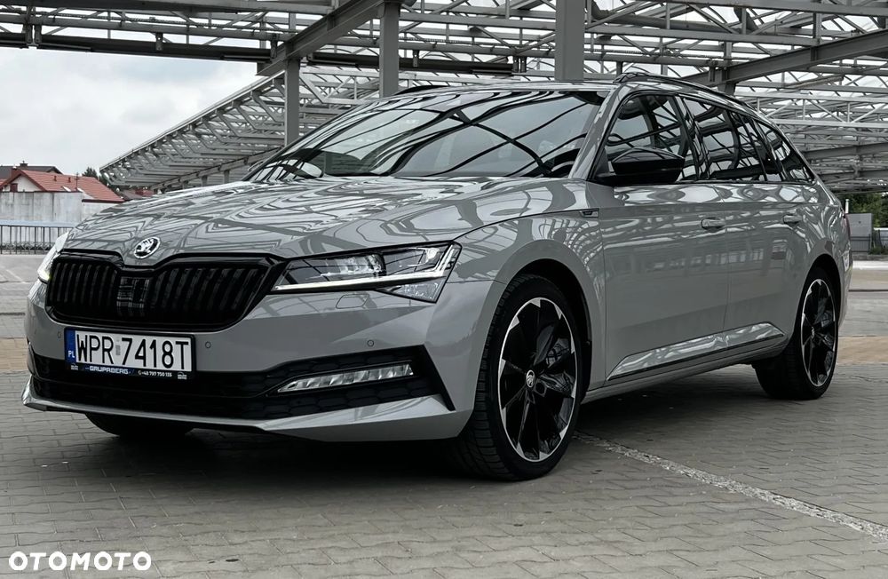 Skoda Superb 2.0 TDI SCR 4x4 Sportline DSG - 14