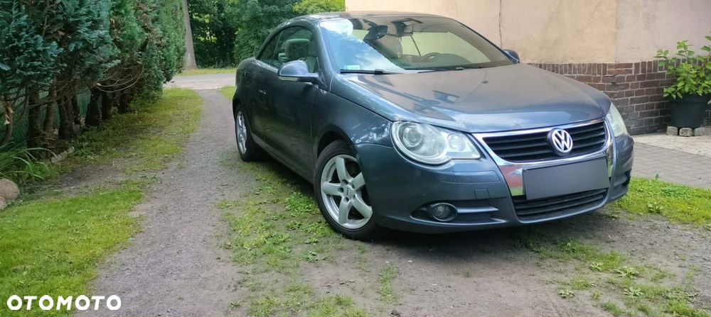 Volkswagen Eos - 1