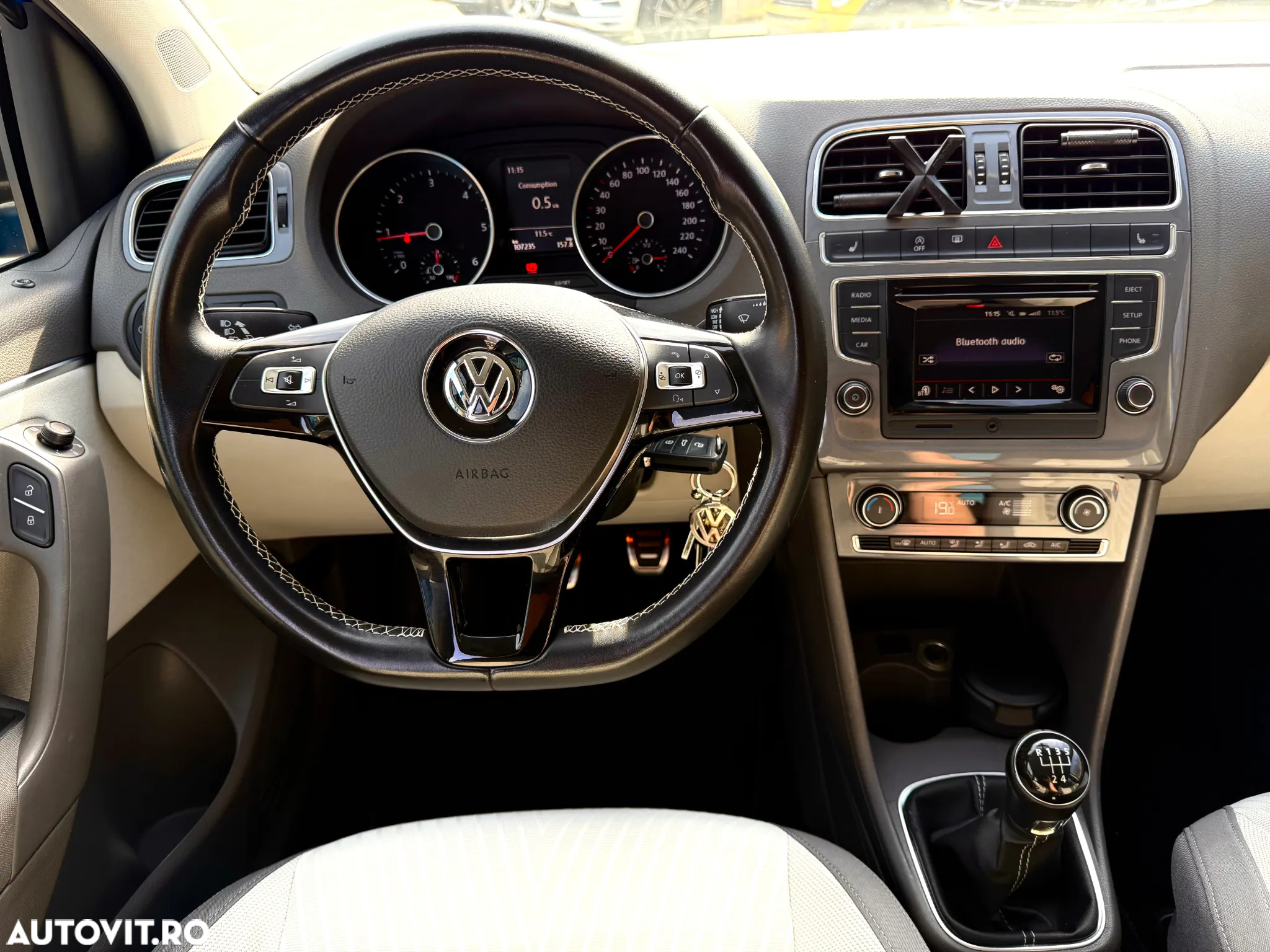 Volkswagen Polo 1.4 TDI CR BMT Comfortline - 19