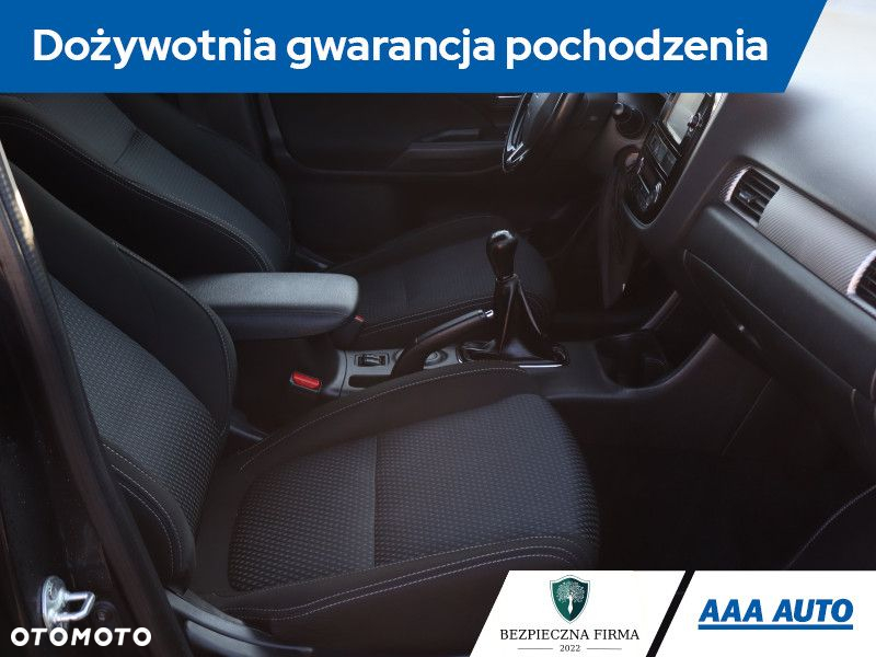 Mitsubishi Outlander - 9