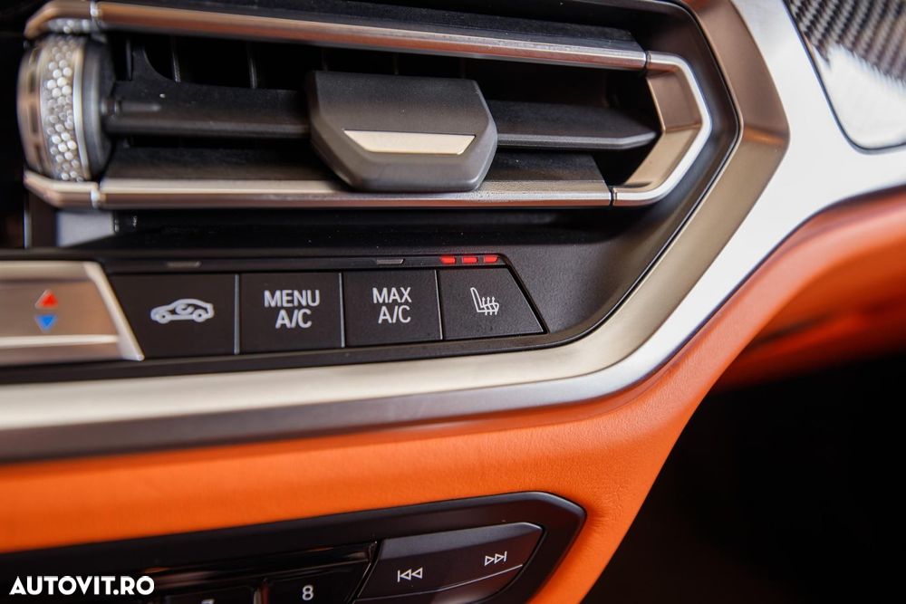 BMW M4 Competition M xDrive AT - 30