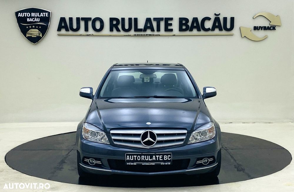 Mercedes-Benz C - 10