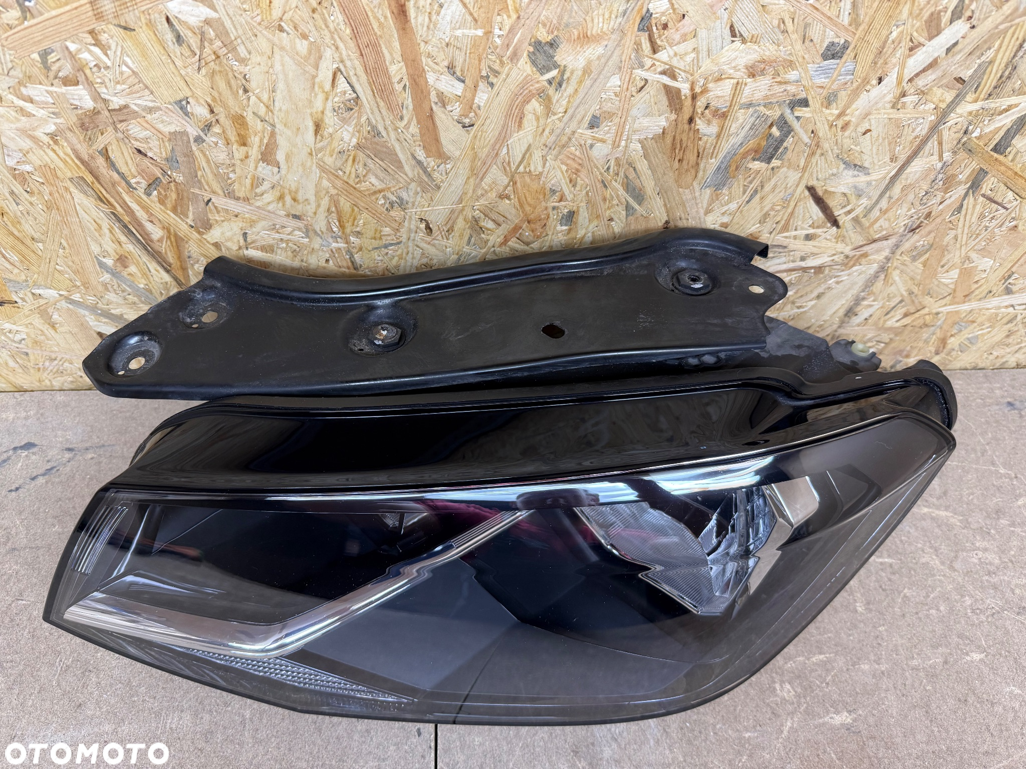 LAMPA LEWA ZWYKŁA H7 VOLKSWAGEN CADDY V 2K1 2K1941015A - 15