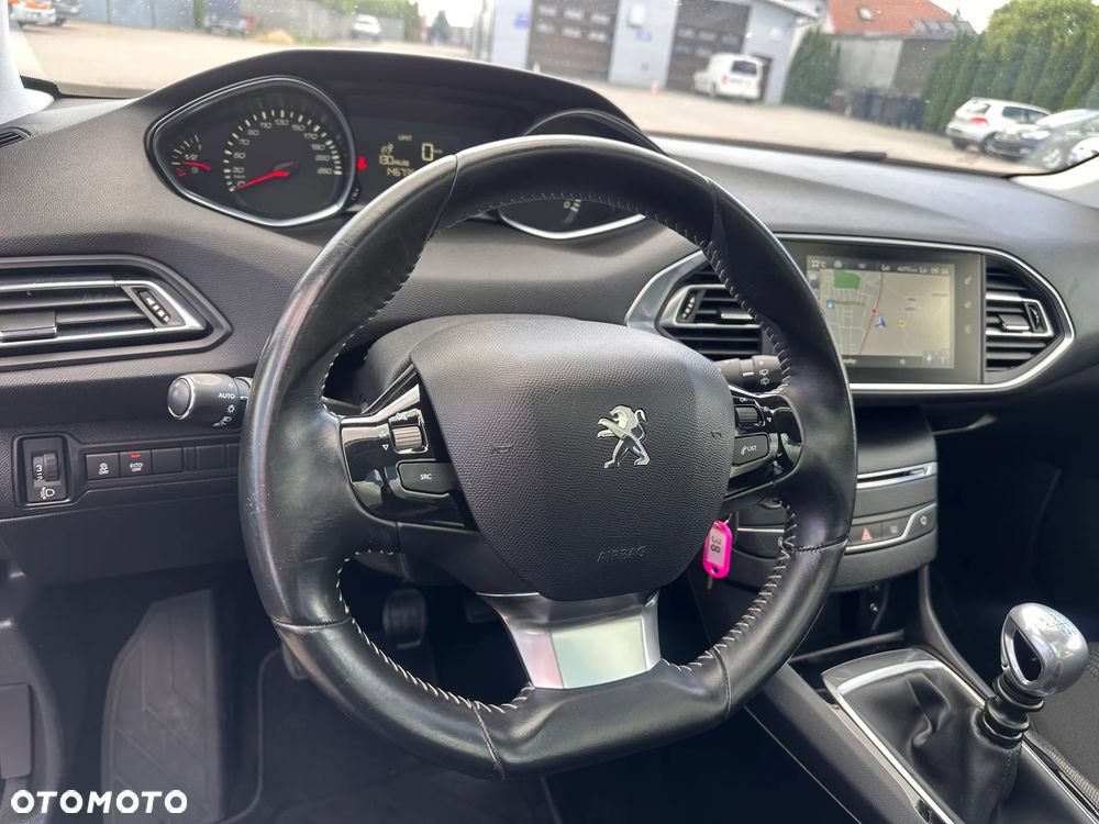 Peugeot 308 PureTech 130 Stop & Start Style - 28