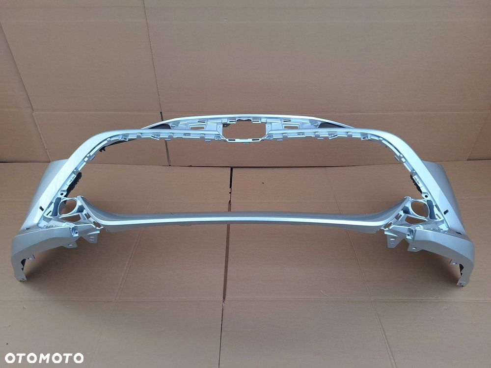 TOYOTA COROLLA XII E21 HB KOMBI LIFT 23- IDEAŁ! ORYGINAŁ NOWY SREBRNY DO ZAŁOŻENIA W KOLOR ZDERZAK PRZÓD PRZEDNI ORYG TO - 8