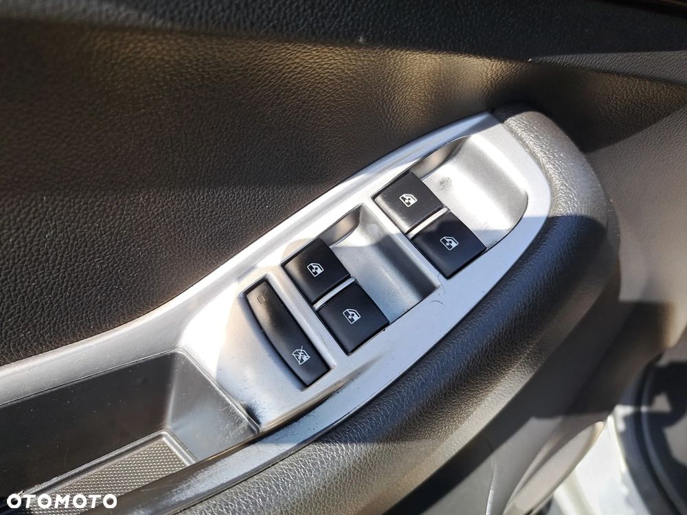 Chevrolet Orlando - 20