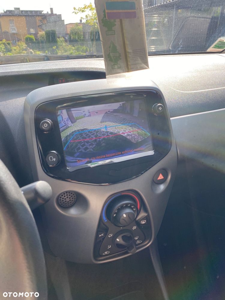 Toyota Aygo x-final - 12