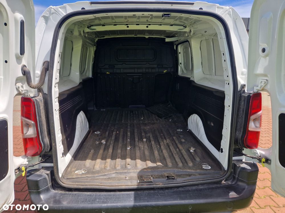 Opel Combo - 11
