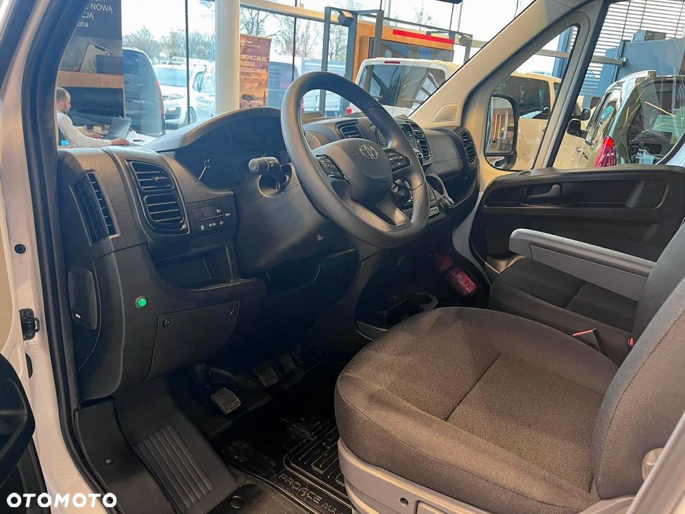 Toyota Proace MAX - 8