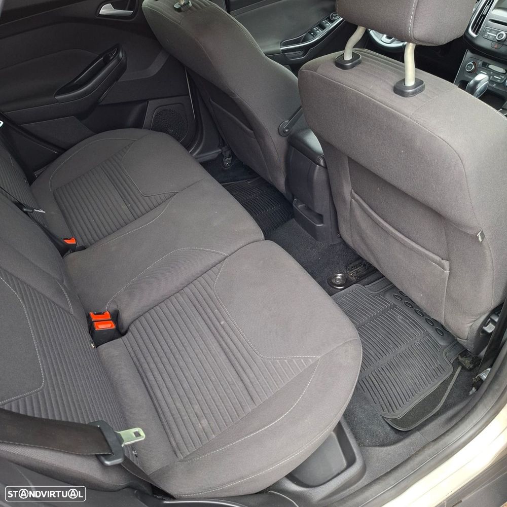 Ford Focus SW 1.5 TDCi Titanium DPS - 26