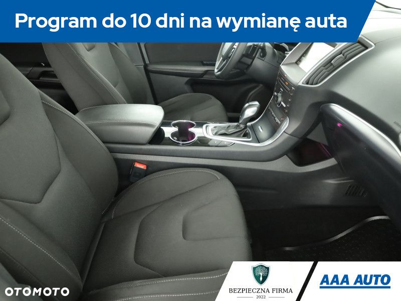 Ford S-Max - 8