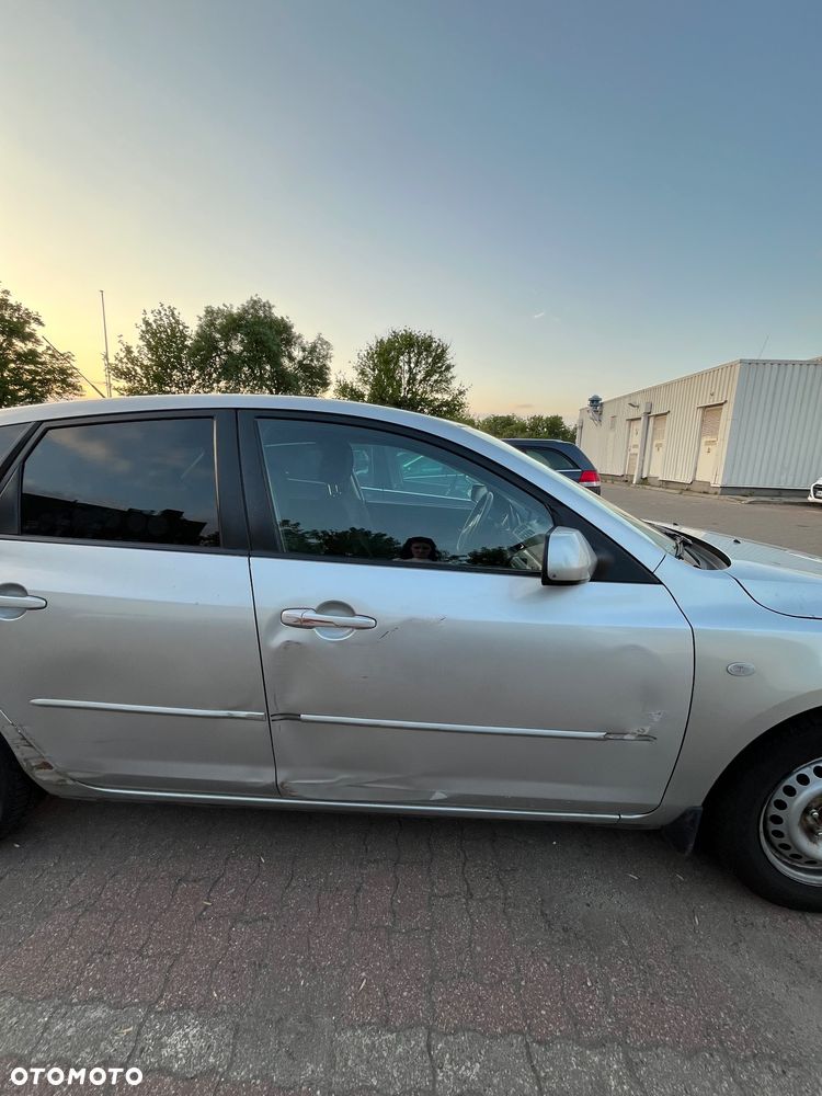 Mazda 3 - 11