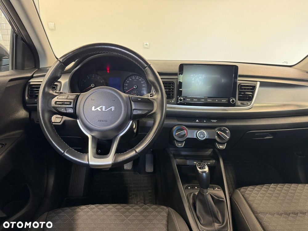 Kia Rio - 13