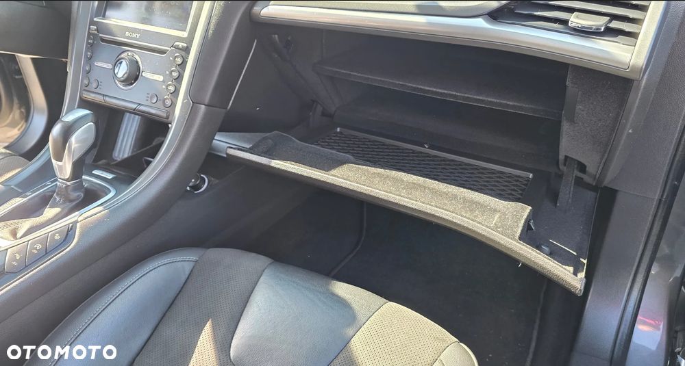 Ford Mondeo 2.0 TDCi ST-Line PowerShift - 19