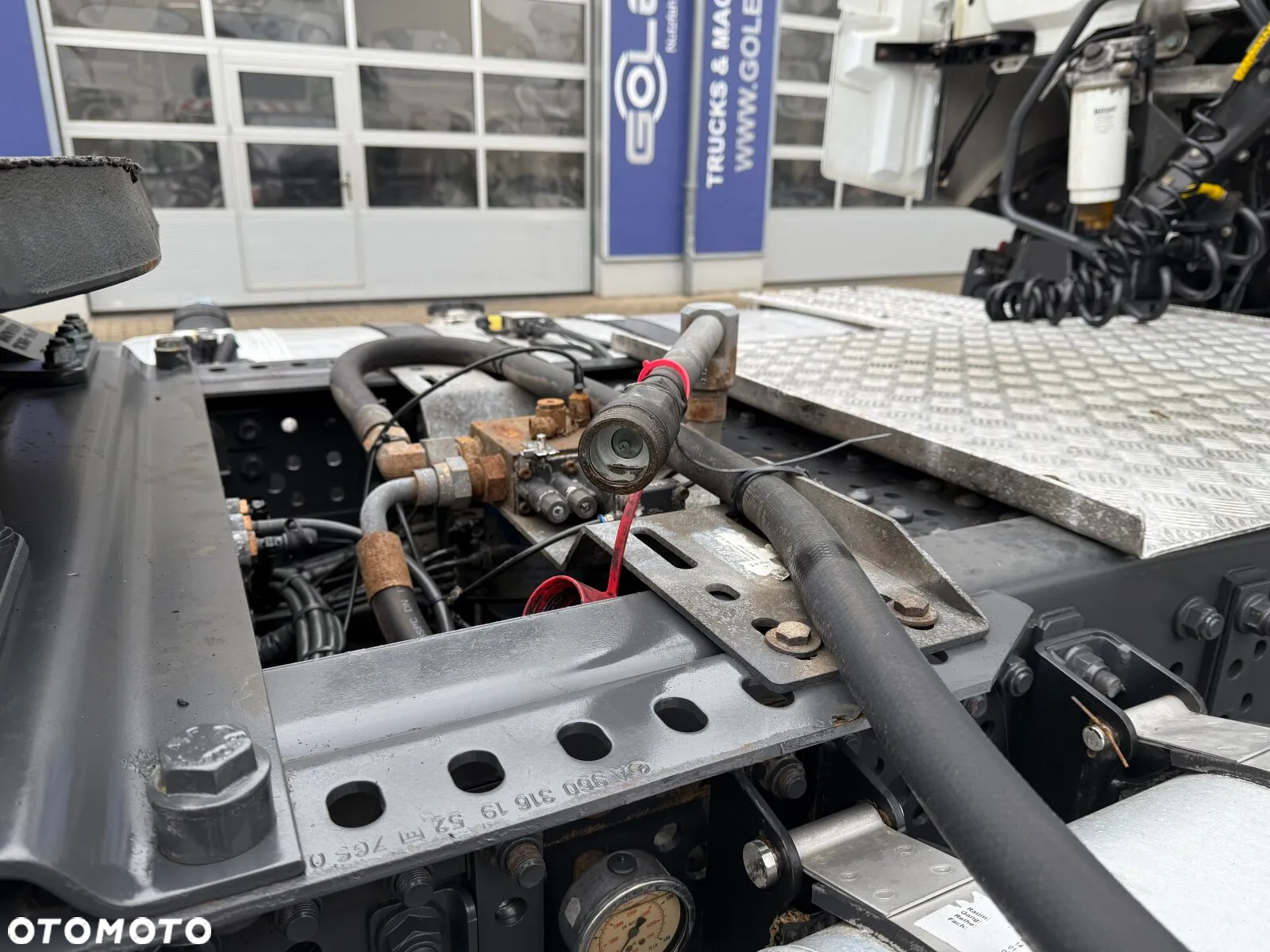 Mercedes-Benz ACTROS 1845 4x2 EURO6 CIĄGNIK SIODŁOWY Z HYDRAULIKĄ WYWROTU - 17