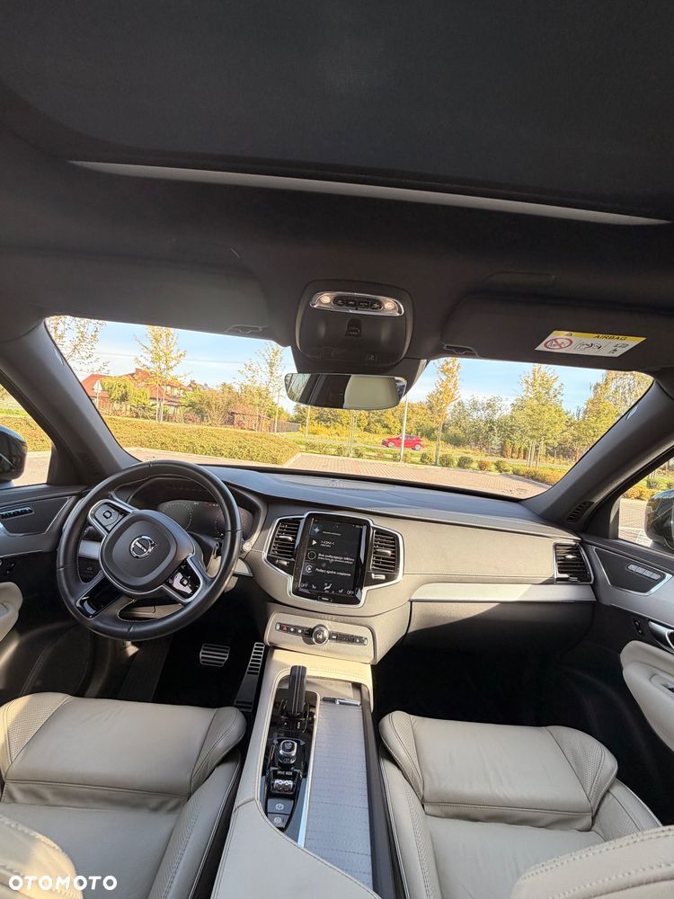 Volvo XC 90 - 12