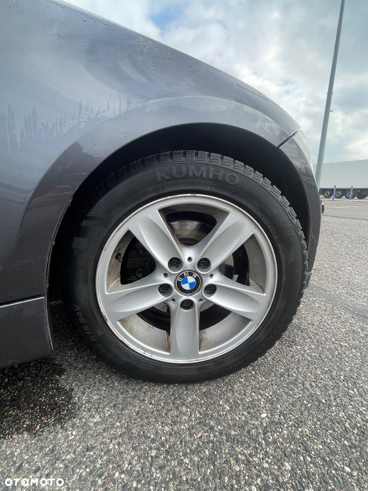 BMW Seria 1 120i - 9