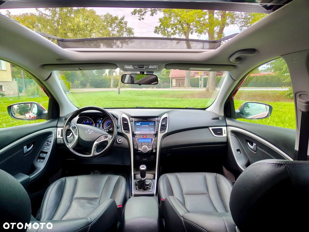 Hyundai i30 1.6 CRDi Premium - 31