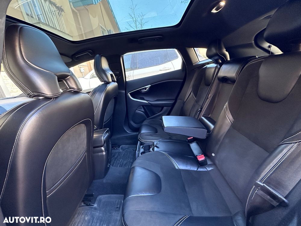 Volvo V40 T4 Geartronic RDesign - 20