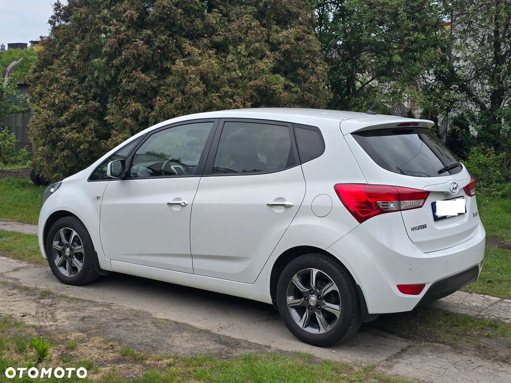 Hyundai ix20 1.6 BlueDrive Comfort - 28