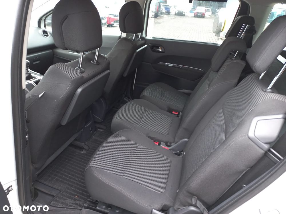 Peugeot 5008 155 THP Premium - 11