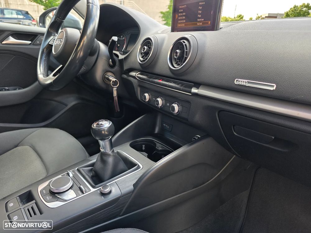 Audi A3 Sportback 1.0 TFSI Sport - 13