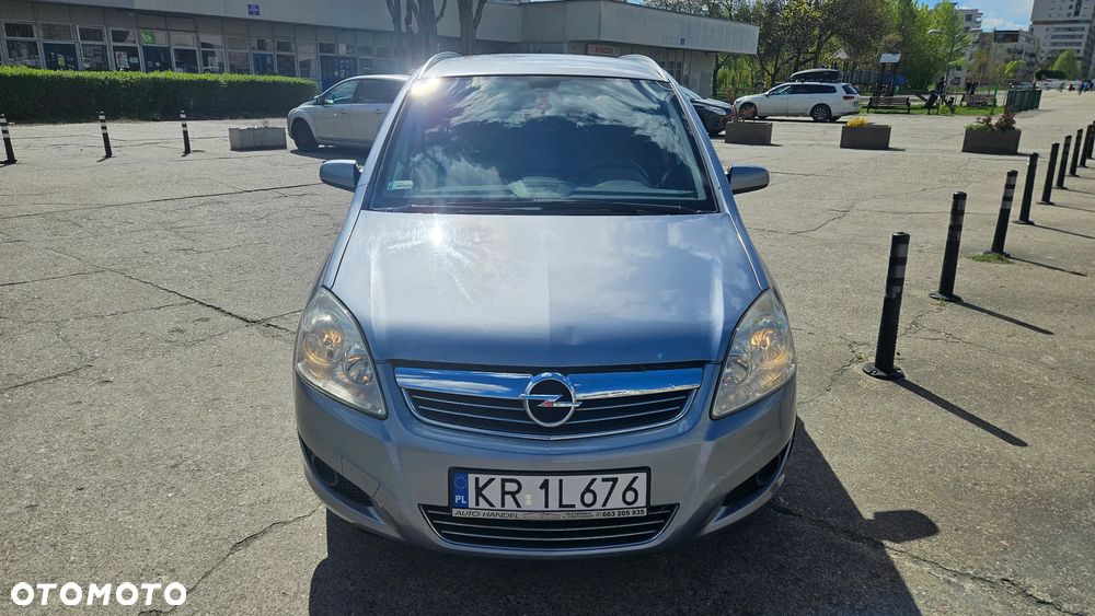 Opel Zafira 1.6 Enjoy - 16