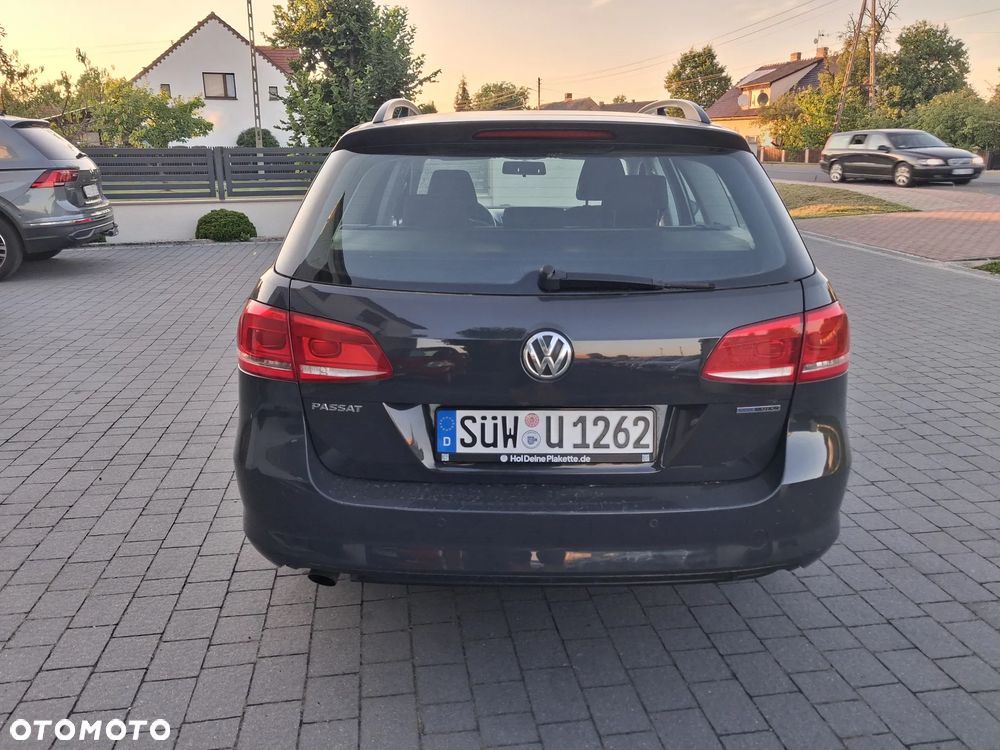 Volkswagen Passat 1.6 TDI BlueMotion - 25