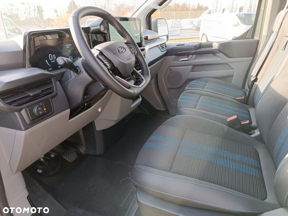 Ford Transit Custom - 10