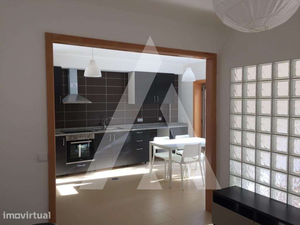 Apartamento T1 mobilado- Excelente localização em Aveiro! - Grande imagem: 2/21