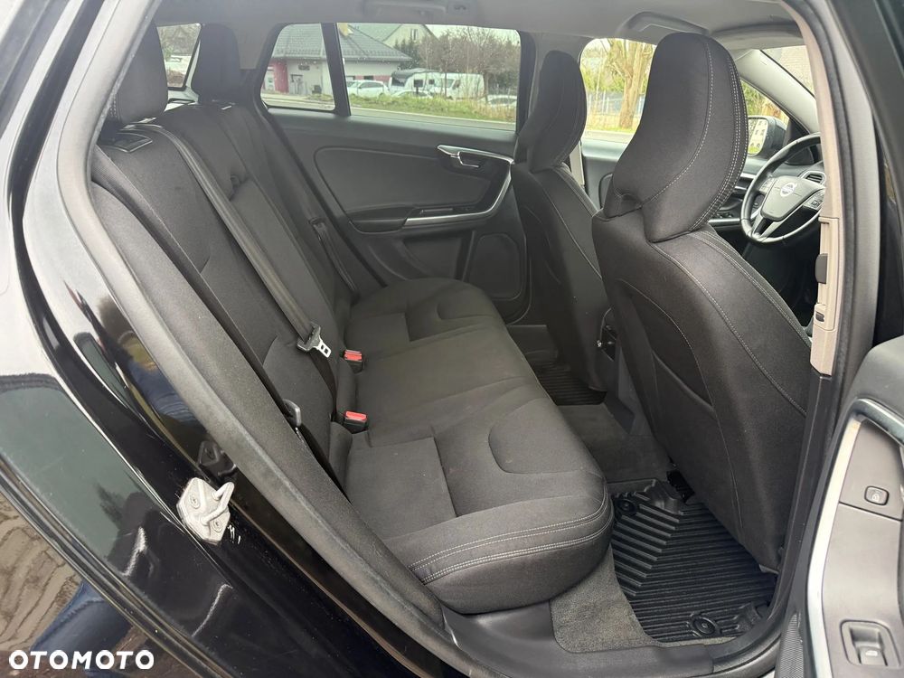 Volvo V60 - 29