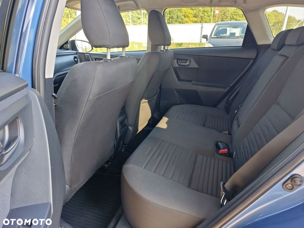 Toyota Auris 1.6 Premium Comfort - 11