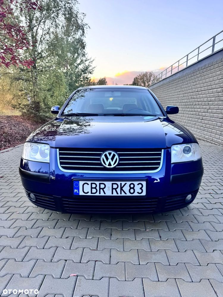 Volkswagen Passat - 17
