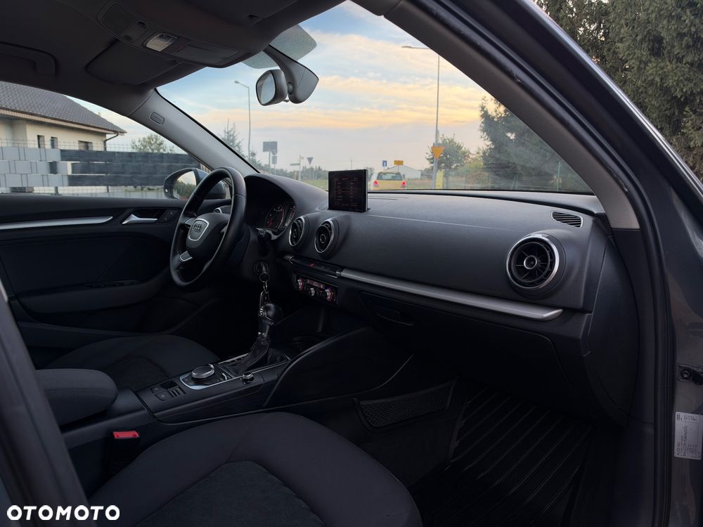 Audi A3 Sportback 1.4 TFSI S tronic Ambition - 14