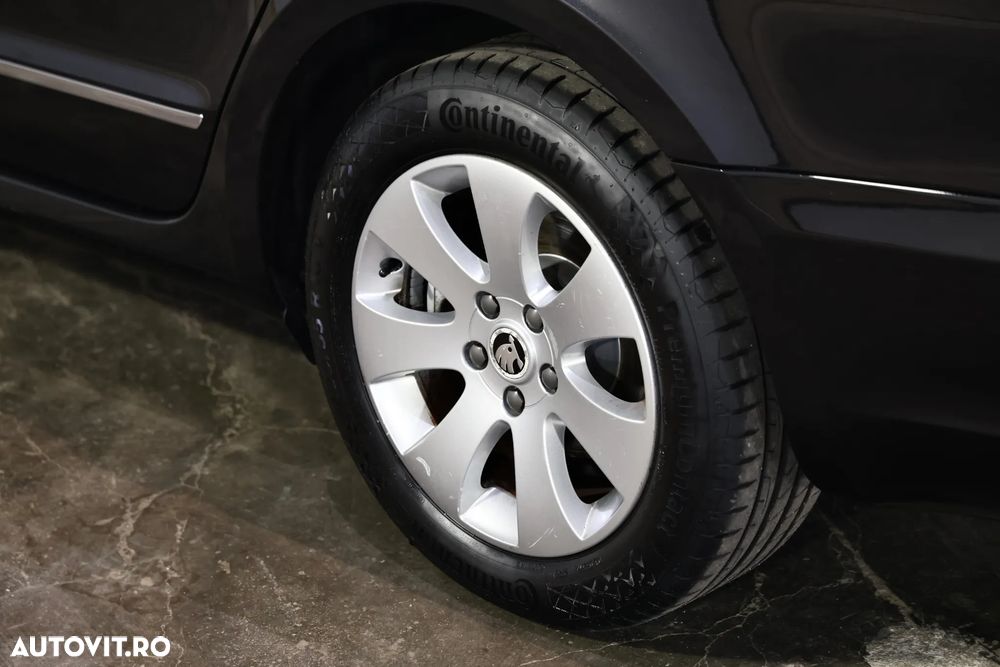 Skoda Superb - 32