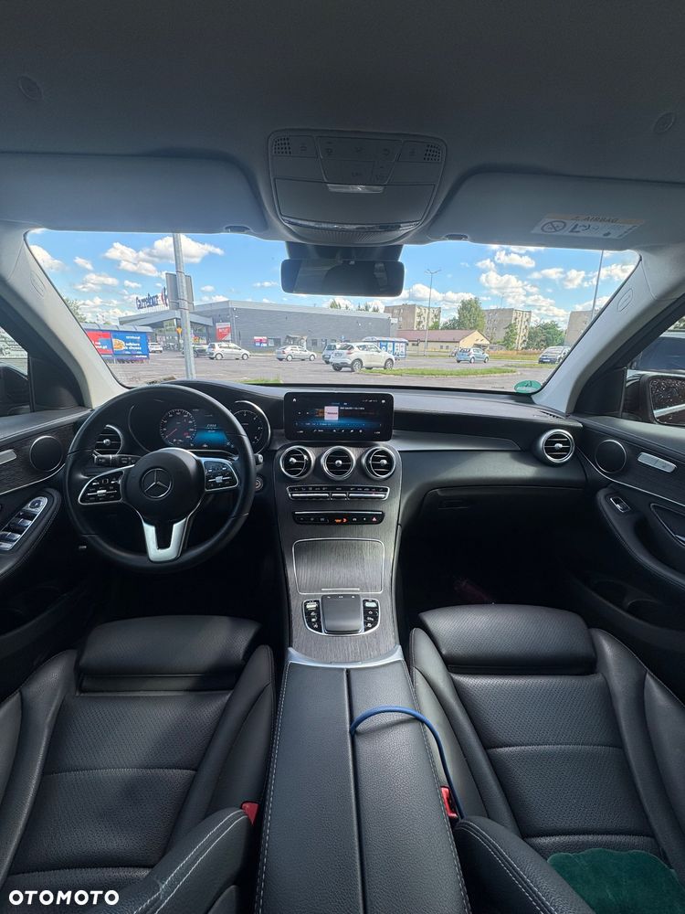 Mercedes-Benz GLC 220 d 4Matic 9G-TRONIC Edition Avantgarde - 14