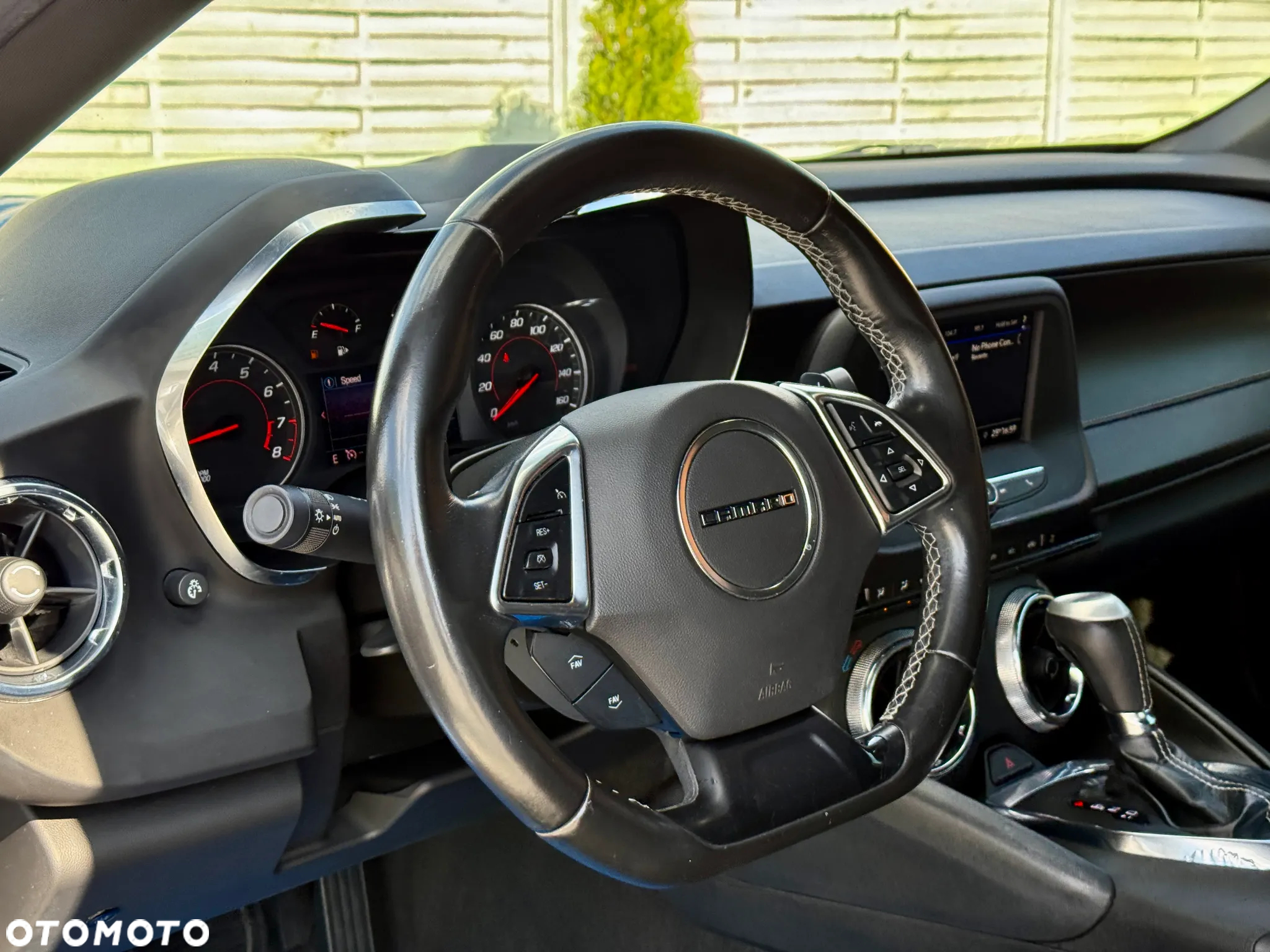 Chevrolet Camaro Coupe 2.0 - 10