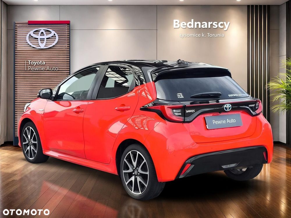 Toyota Yaris - 4
